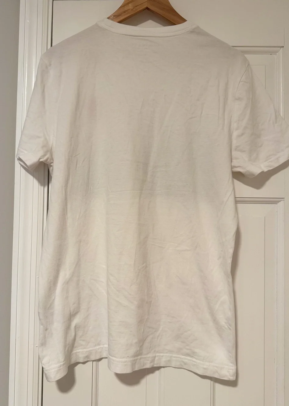 Banana Republic Men's Minimalist Wave & Sun Graphic T-Shirt - White Mens Medium